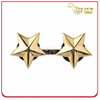 Diseño personalizado en relieve en relieve Dos estrellas Pin Badge
