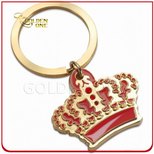 Llavero de metal de esmalte suave en forma de corona de oro personalizado