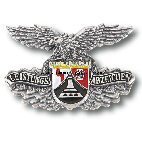 Venta caliente barato Custom Antiguo Plateado Plateado Logotipo 3D Metal Estampado Emblema Militar con cinta regular para la conmemoración Regalo