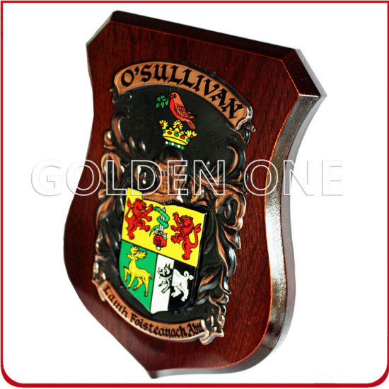Venta caliente placa de madera de alta calidad con insignia de metal