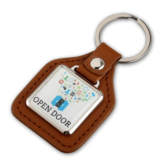 Cadena de metal de precio barato colorido personalizado con cuero