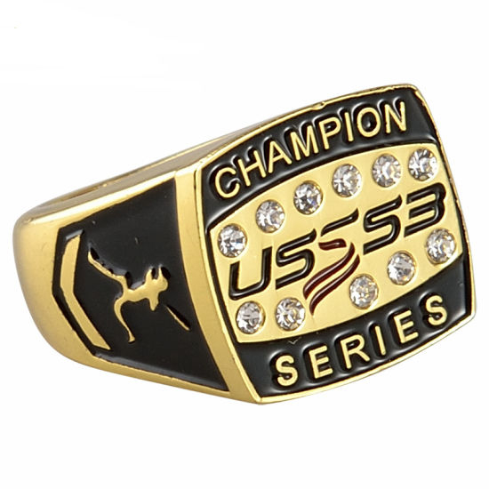 Anillo de metal personalizado de alta calidad de dos tonos con diamantes de imitación