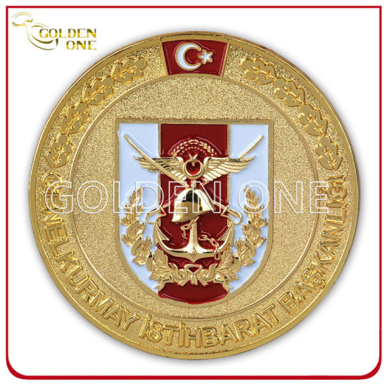Moneda militar del ejército militar de chapado en oro y arena