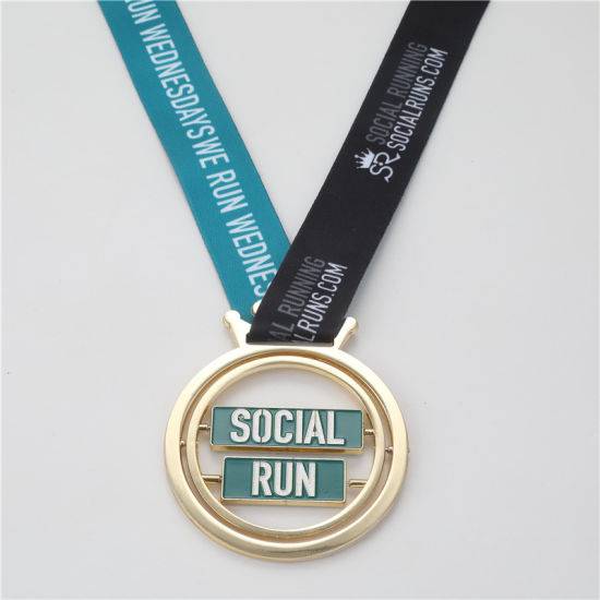 Medalla deportiva giratoria de diseño personalizado de alta calidad